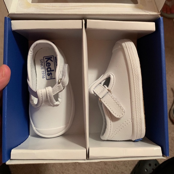 Baby Keds - Picture 1 of 2